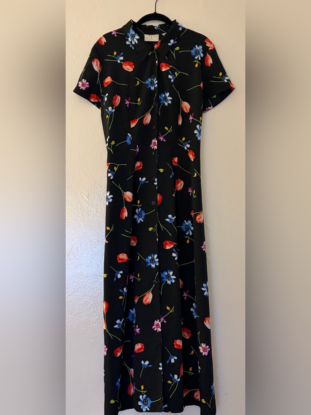 Black Floral Button-Front Maxi Dress